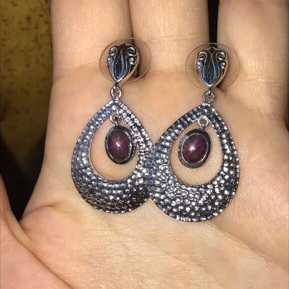 Natural Star Ruby Sterling Silver Earrings Discounted - Picture 5 of 6